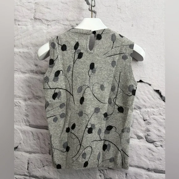 Mary Jane By Marcasiano Sleeveless Sweater Leaf Floral Design Lambs Wool Angora - Picture 6 of 7